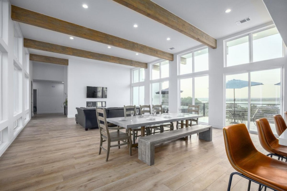 THE OASIS AT CANYON LAKE home Image 11