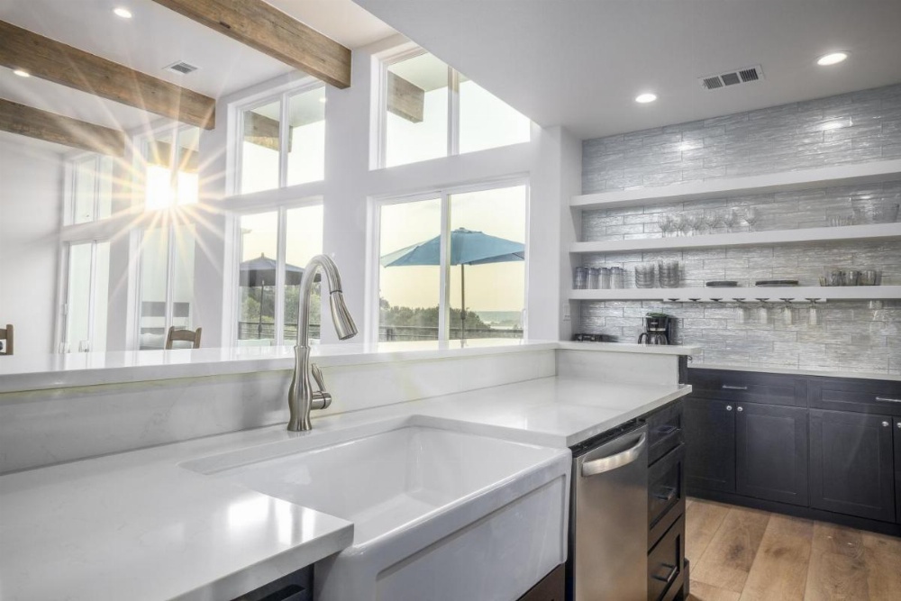 THE OASIS AT CANYON LAKE home Image 13
